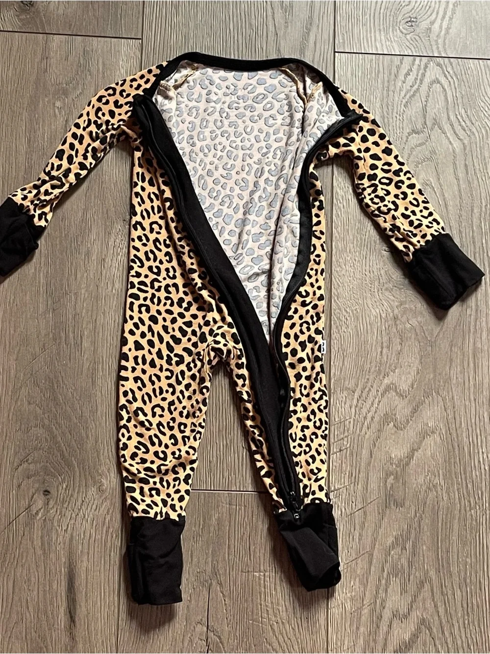 Little Sleepies Classic Leopard 0-3m Baby Bamboo Zippy Sleeper
